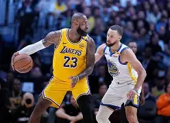 玩法_伤员陆续复出，球队阵容得到补充